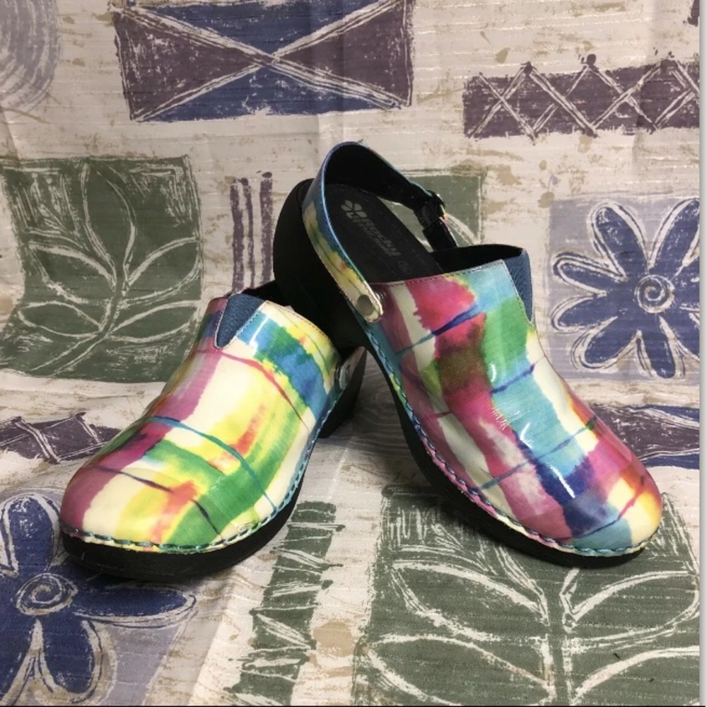 ROCKY Slip On Clogs, size 6/6.5 M, EU 37